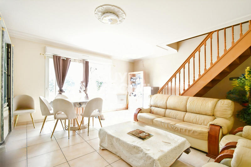 Maison - 79 m² - 3 pièces