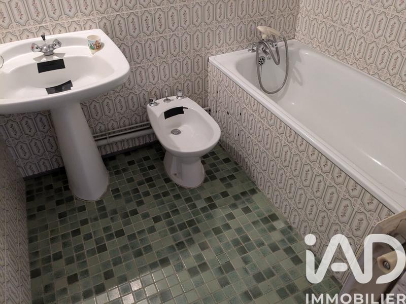 Appartement - 81 m² - 3 pièces