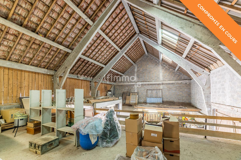 Corps de ferme - 227 m² - 10 pièces