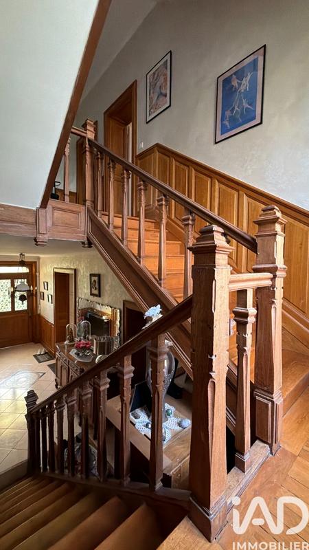 Château - 352 m² - 7 pièces