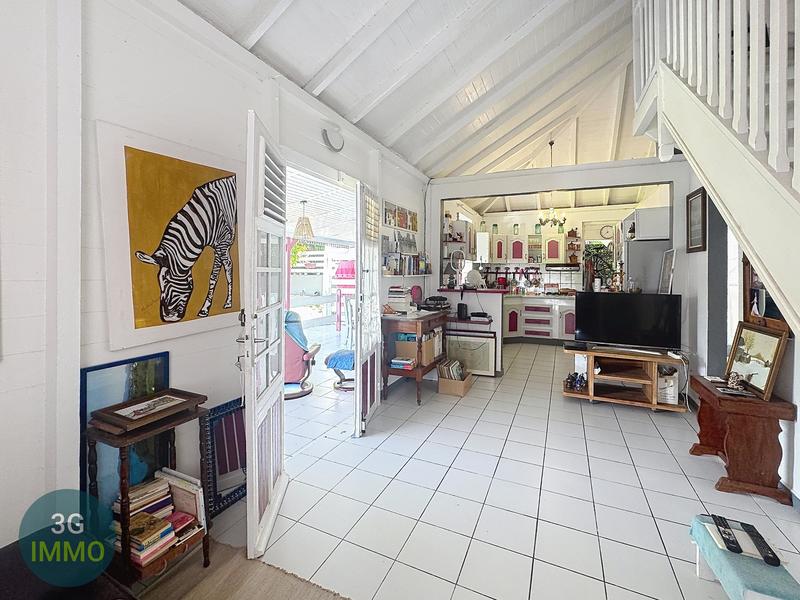 Maison - 92 m² - 4 pièces