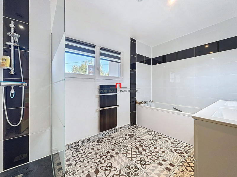 Maison - 116 m² - 4 pièces