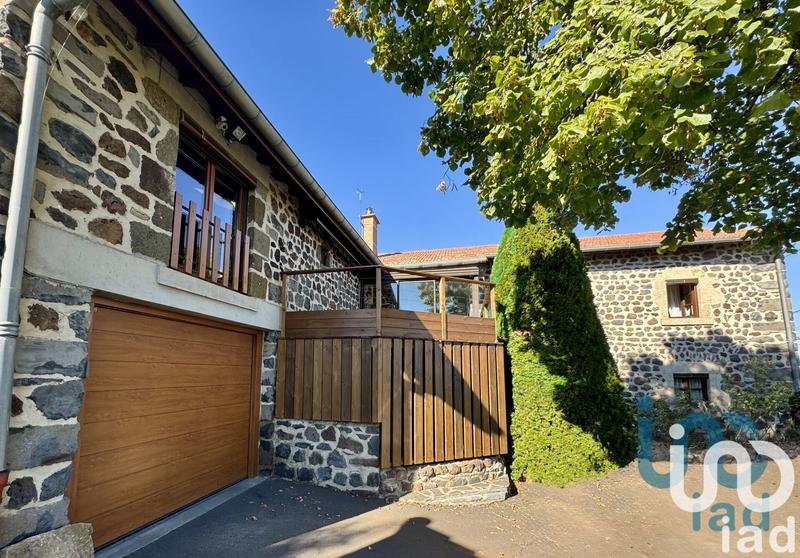 Maison - 210 m² - 7 pièces