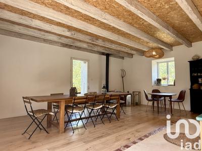 Maison - 400 m² - 17 pièces