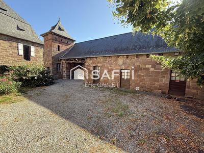 Local commercial - 800 m² - 24 pièces