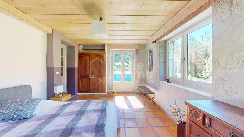 Maison ancienne - 280 m² - 8 pièces