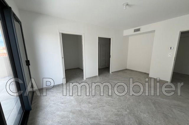 Appartement - 93 m² - 3 pièces