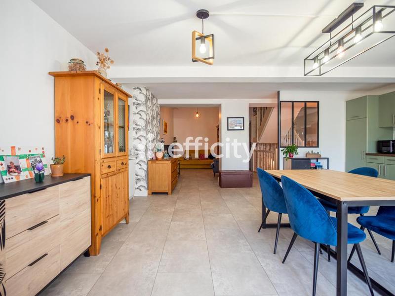 Maison de village - 106 m² - 4 pièces