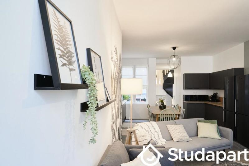 Chambre - 13 m² - 1 pièce