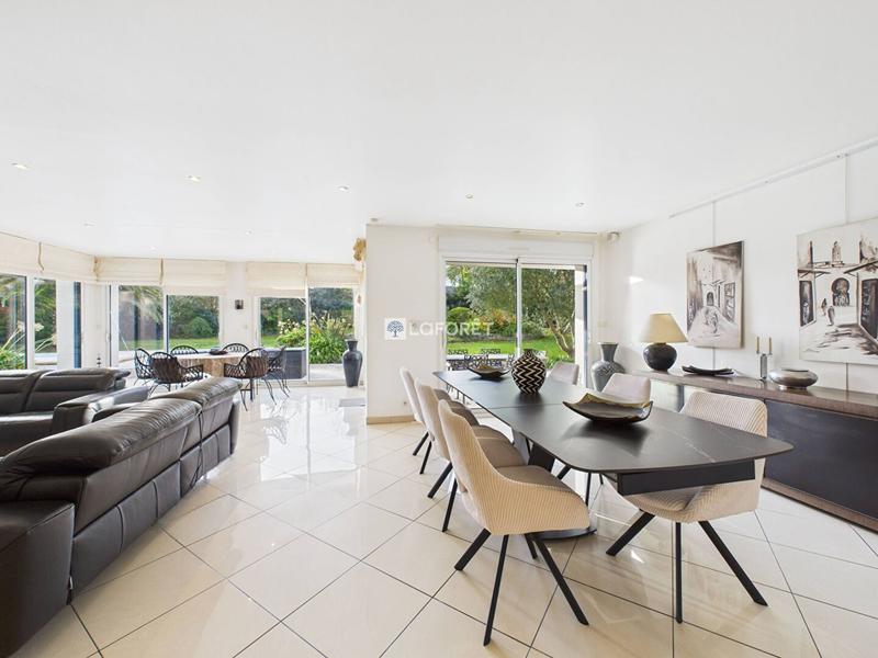 Maison - 152 m² - 5 pièces