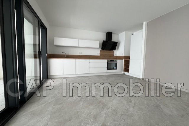 Appartement - 106 m² - 4 pièces