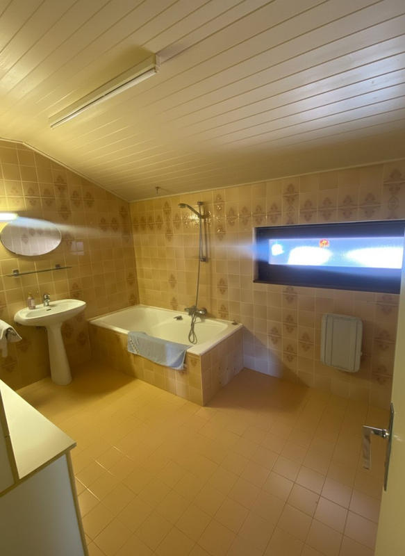 Maison ancienne - 179 m² - 10 pièces