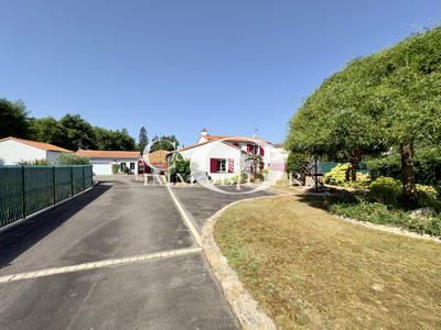 Maison - 117 m² - 7 pièces