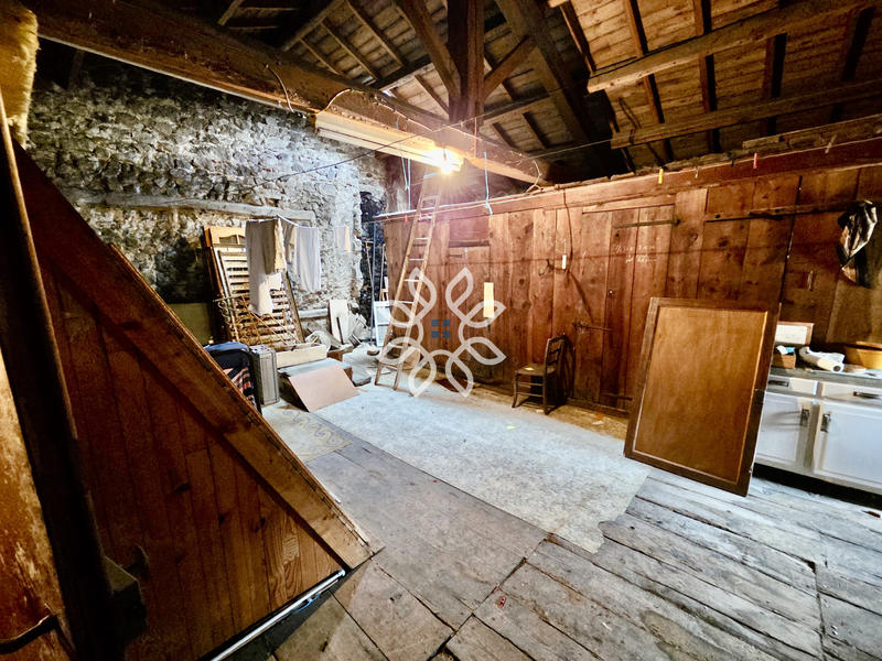 Maison de village - 95 m² - 5 pièces