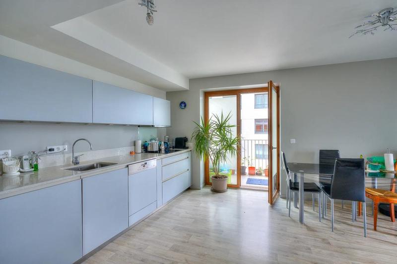 Appartement - 70 m² - 4 pièces