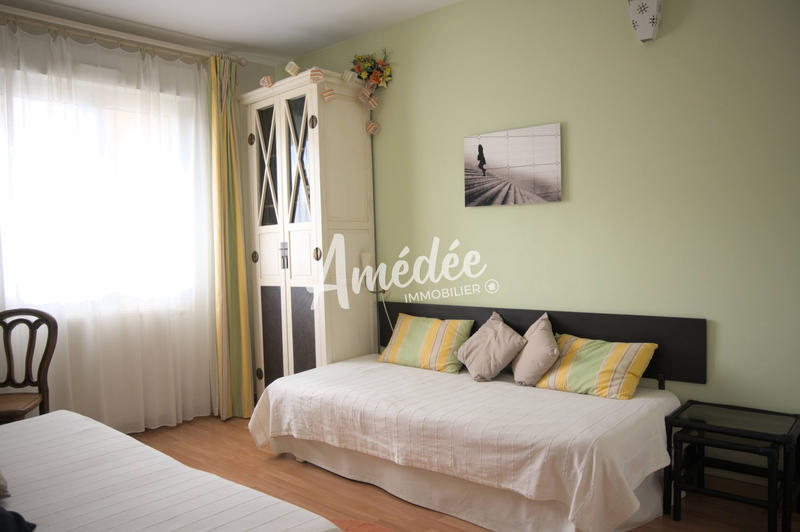 Villa - 152 m² - 6 pièces