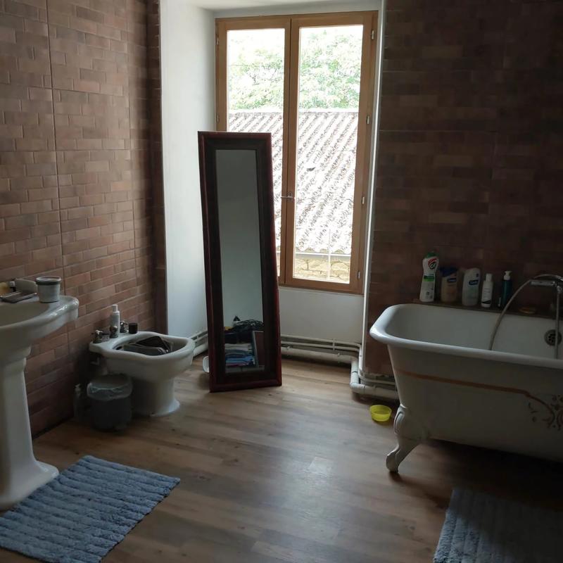 Maison de ville - 240 m² - 7 pièces