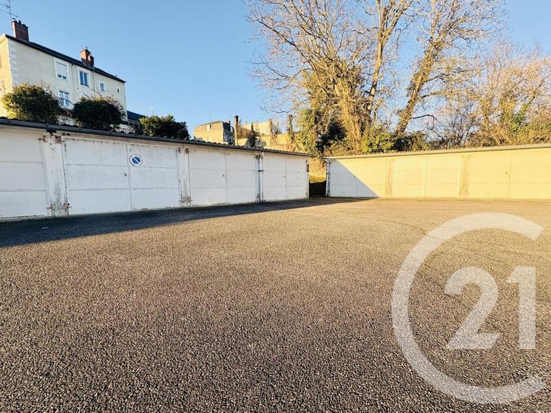 Parking / Garage - 14 m²