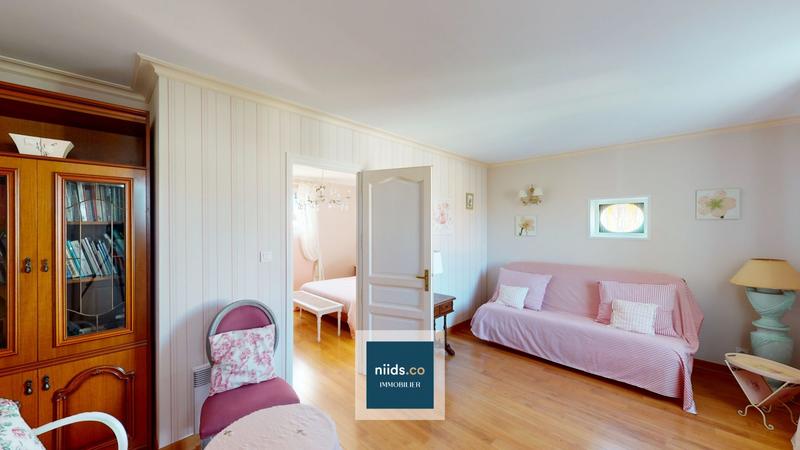 Villa - 350 m² - 11 pièces