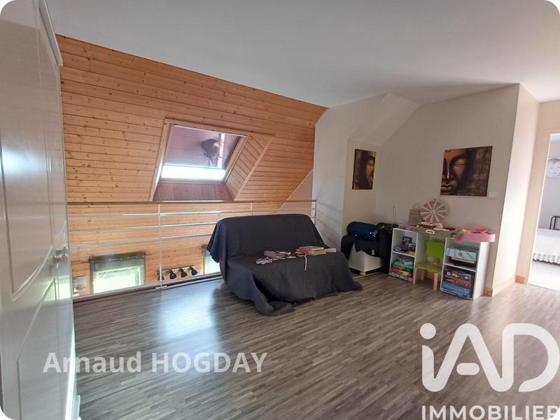 Maison - 196 m² - 7 pièces