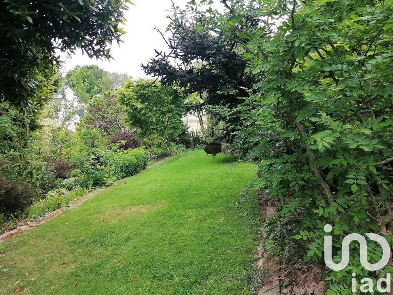 Maison - 232 m² - 10 pièces