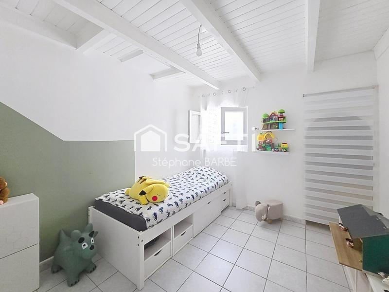 Maison - 193 m² - 10 pièces