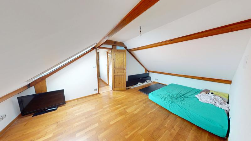 Maison - 108 m² - 6 pièces