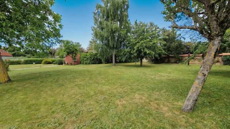 Maison - 209 m² - 7 pièces