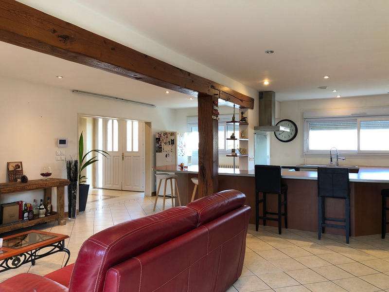 Pavillon - 185 m² - 9 pièces