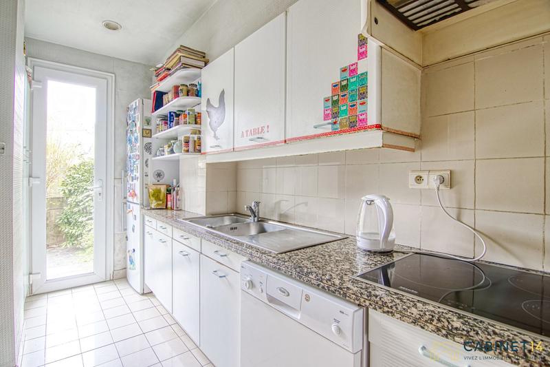 Maison - 342 m² - 9 pièces