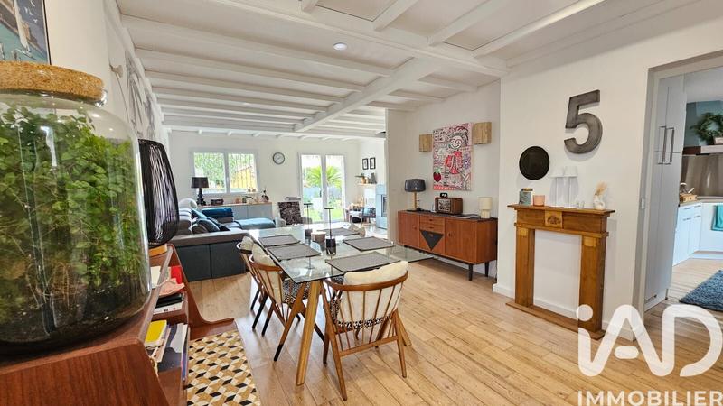 Maison - 137 m² - 7 pièces