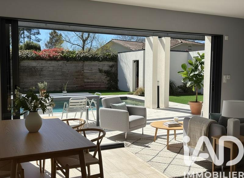 Maison de maîtres - 165 m² - 7 pièces