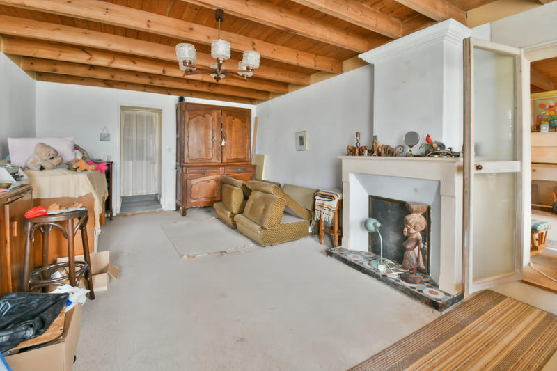 Propriété - 250 m² - 9 pièces