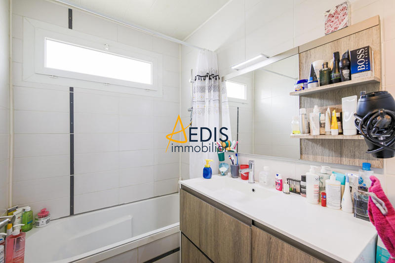 Appartement - 77 m² - 4 pièces