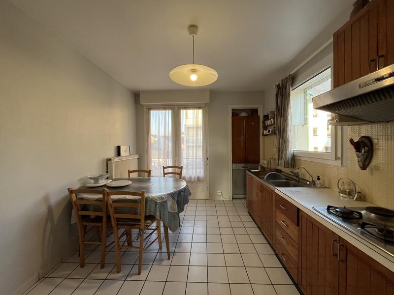 Maison - 135 m² - 8 pièces