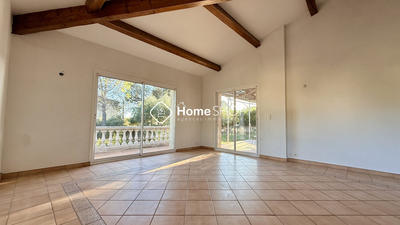 Villa - 143 m² - 5 pièces