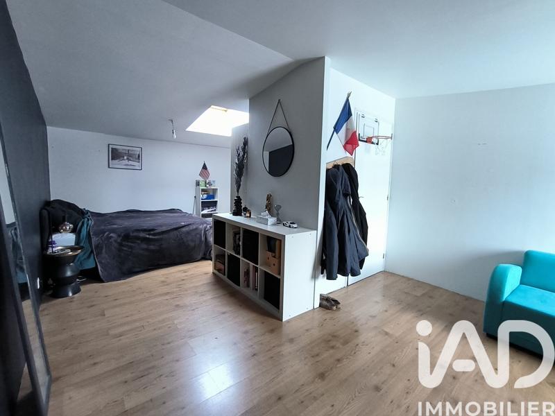 Maison - 213 m² - 8 pièces
