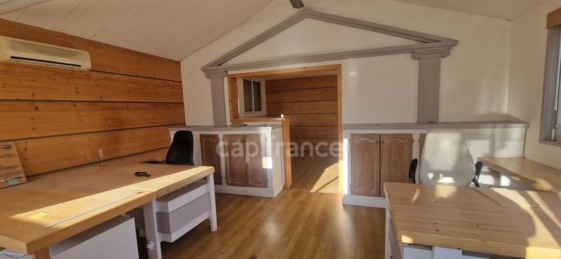 Bureau - 565 m² - 5 pièces