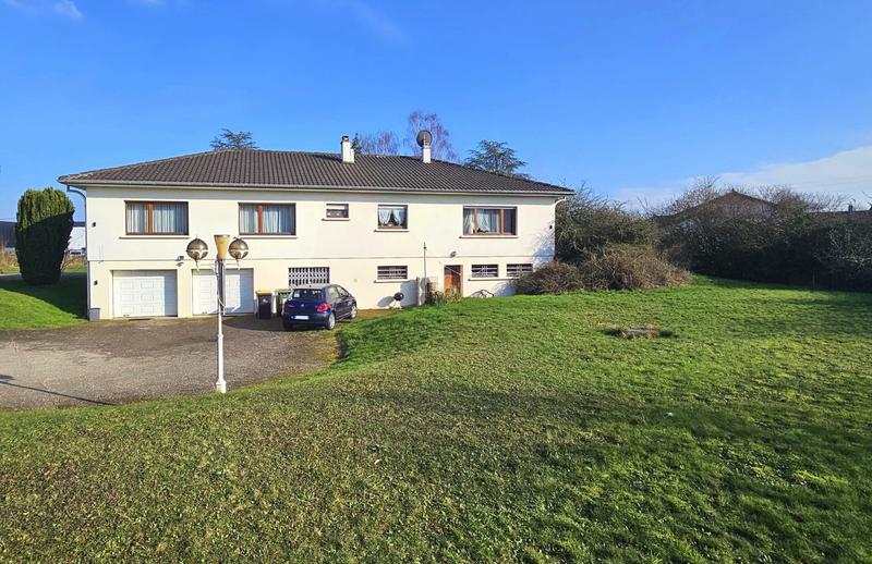 Maison - 166 m² - 8 pièces