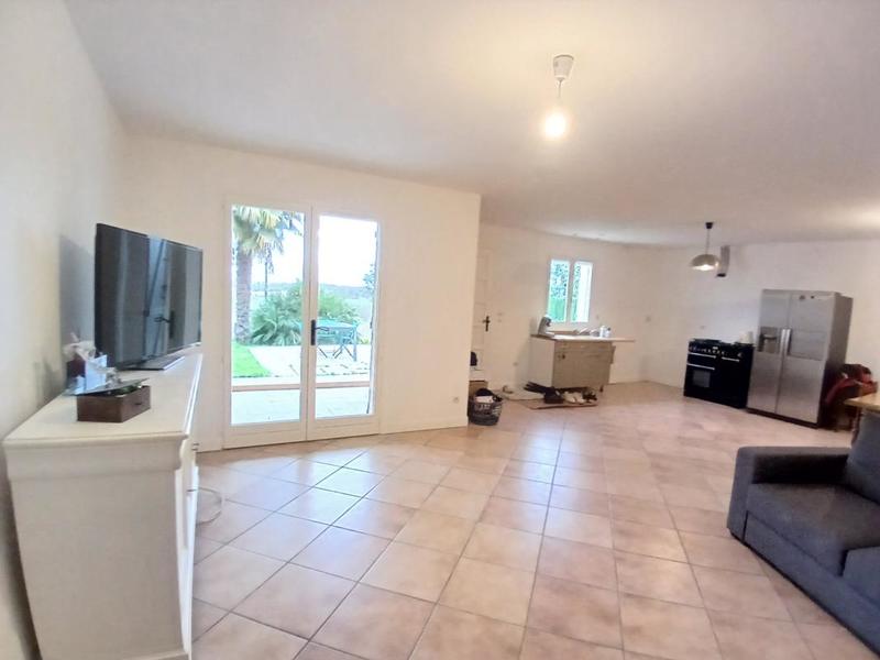 Maison - 87 m² - 5 pièces