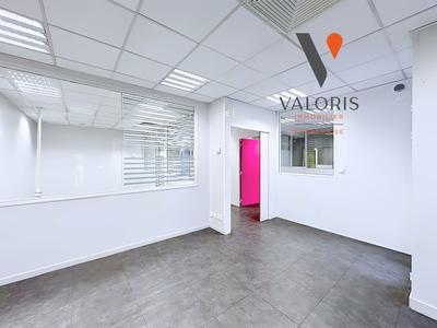 Bureau - 288 m² - 9 pièces