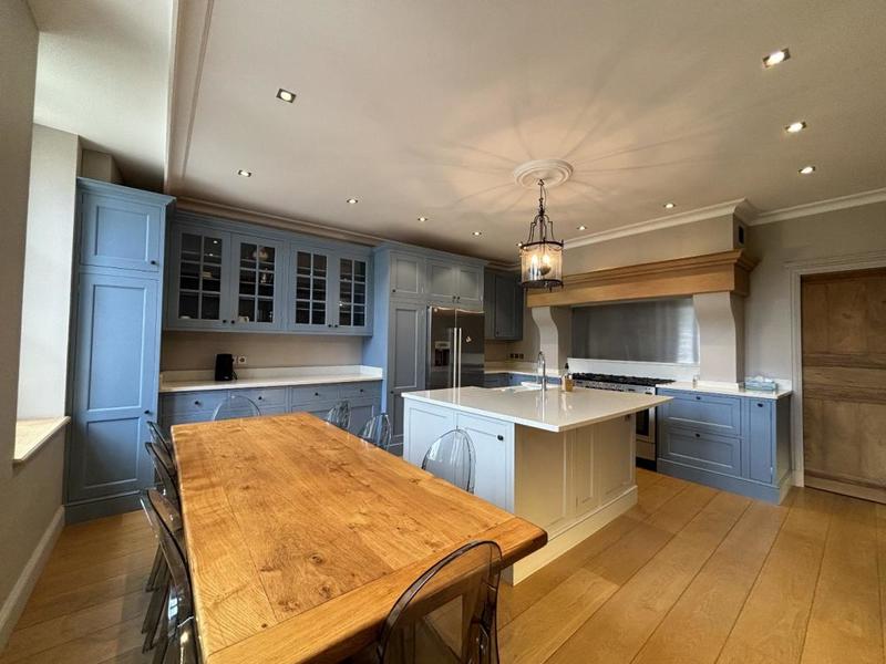 Hôtel particulier - 420 m² - 11 pièces