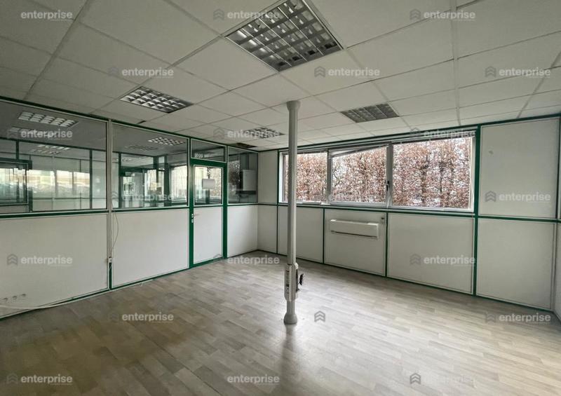 Local d'activité / Entrepôt - 1 467 m²