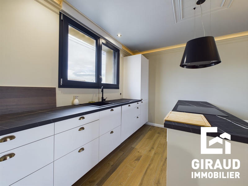 Maison - 108 m² - 6 pièces