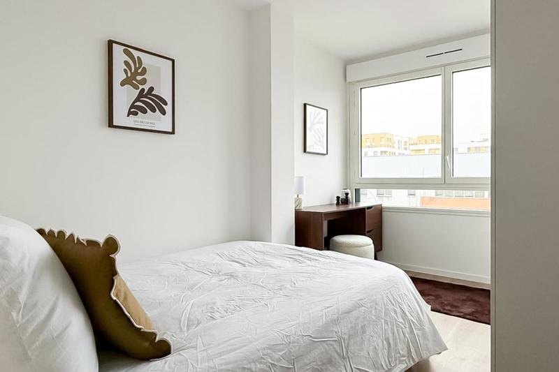 Appartement - 94 m² - 5 pièces