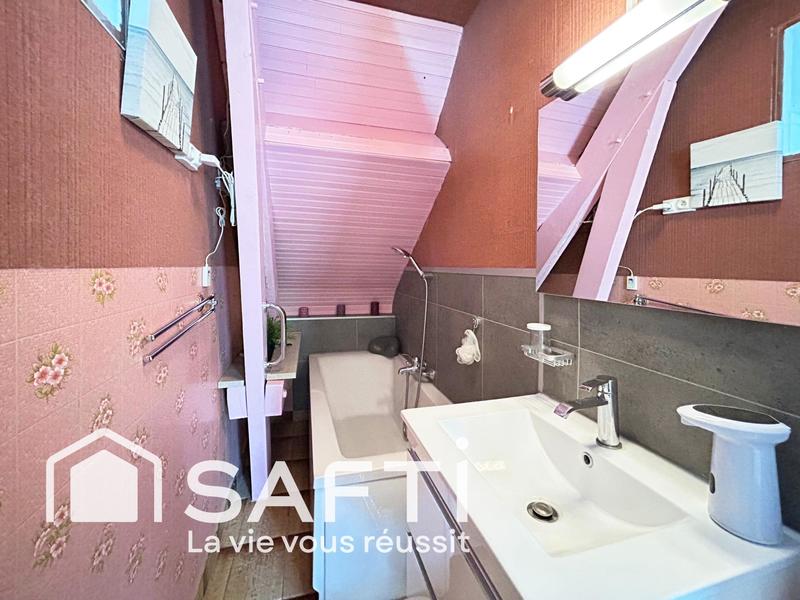 Maison - 235 m² - 6 pièces