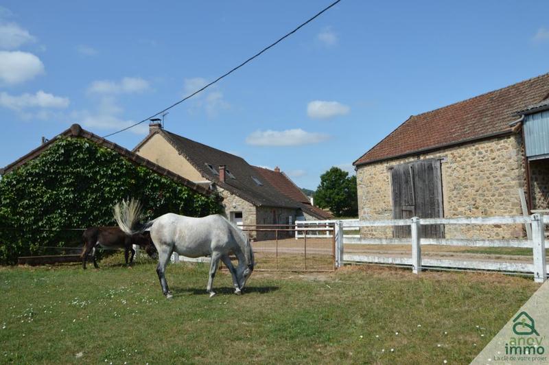 Propriété - 190 m² - 5 pièces