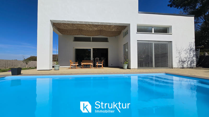 Villa - 290 m² - 7 pièces