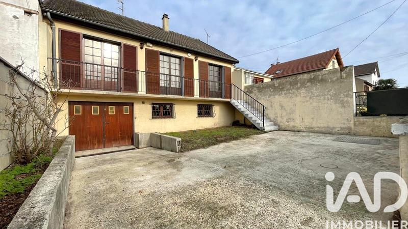 Maison - 71 m² - 5 pièces