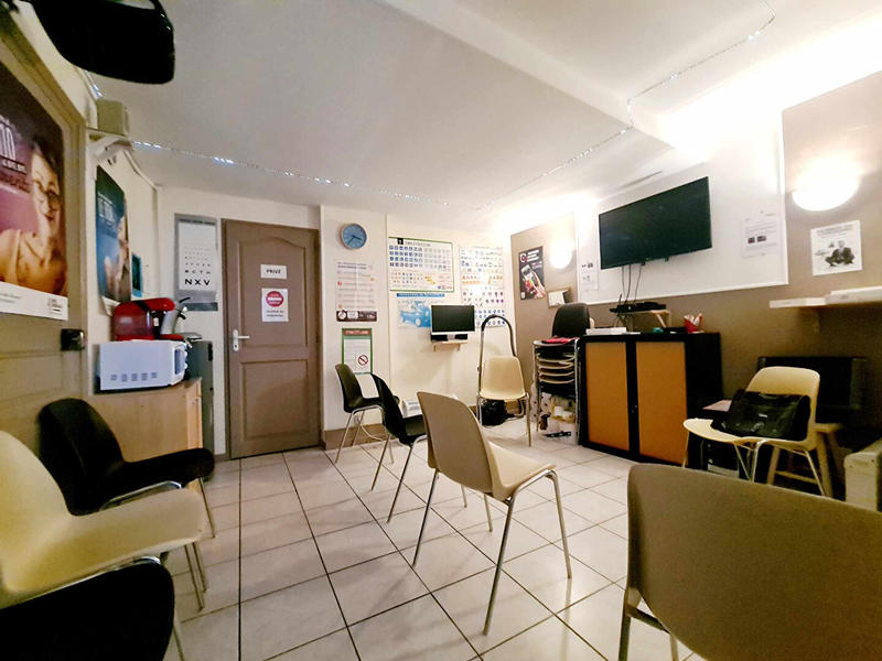 Maison - 280 m² - 10 pièces